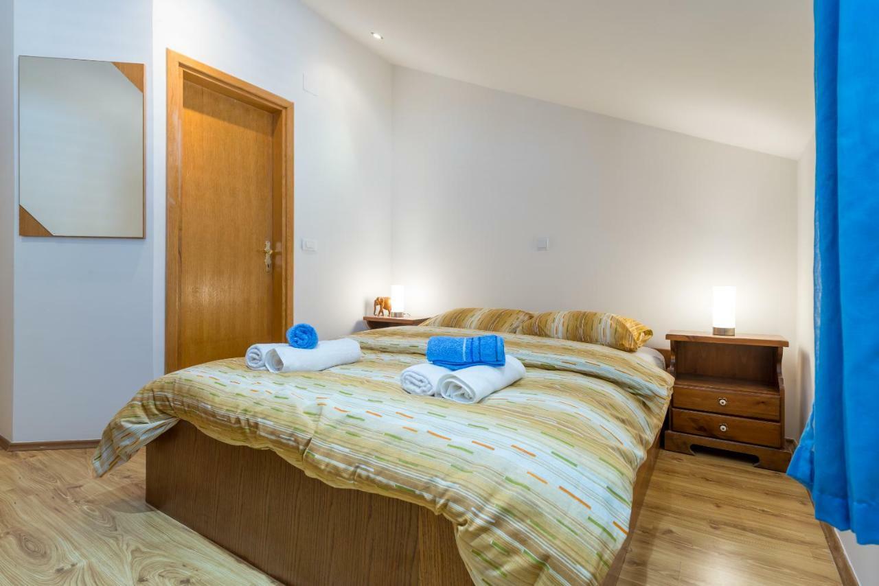 Majestic Lookout - Apartment Rixi Ragusa Esterno foto