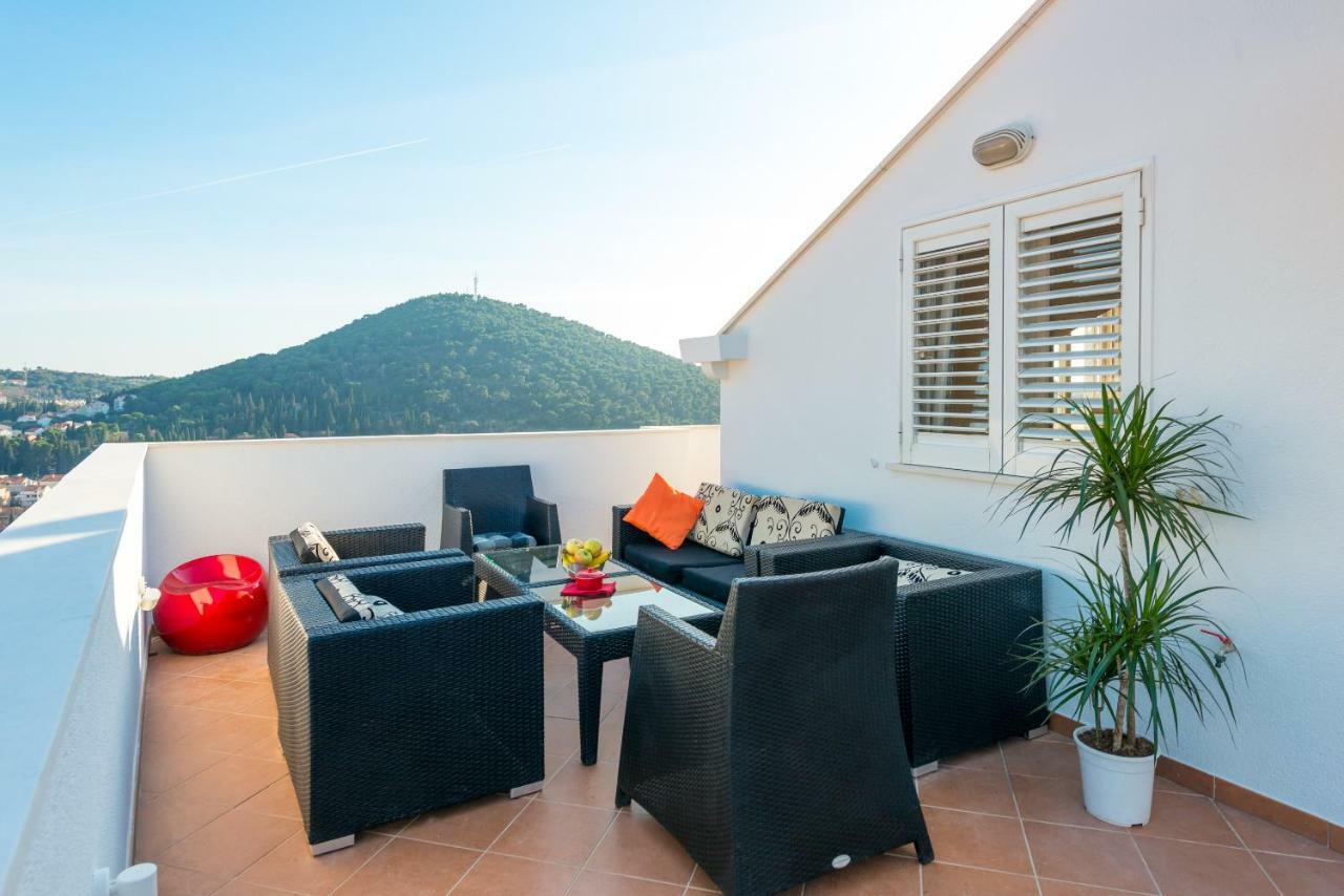Majestic Lookout - Apartment Rixi Ragusa Esterno foto