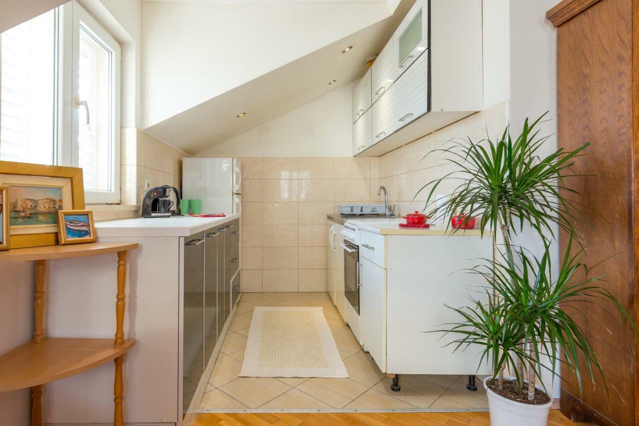 Majestic Lookout - Apartment Rixi Ragusa Esterno foto